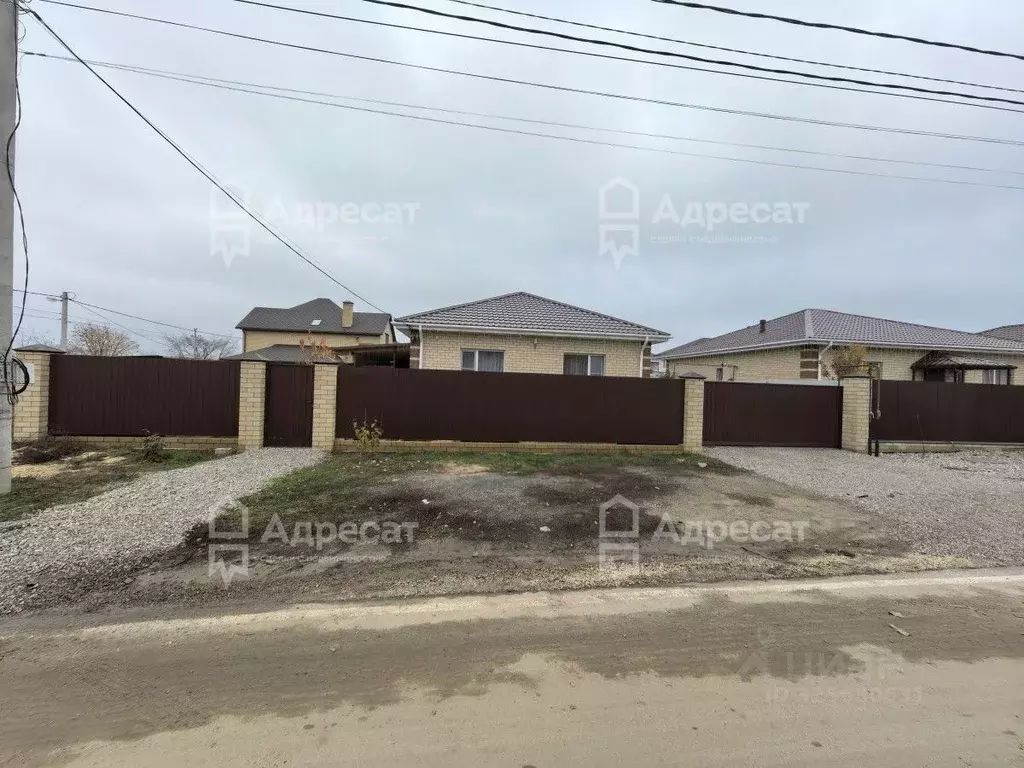 Дом в Волгоградская область, Городище рп ул. Роз (77 м) - Фото 1