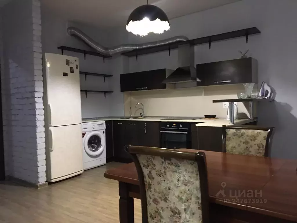 1-к кв. Хабаровский край, Хабаровск ул. Калинина, 8 (56.0 м) - Фото 0