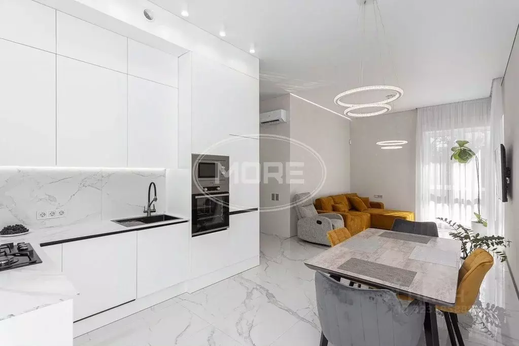 Дом в Калининградская область, Калининград Поселковая ул., 46А (255 м) - Фото 1