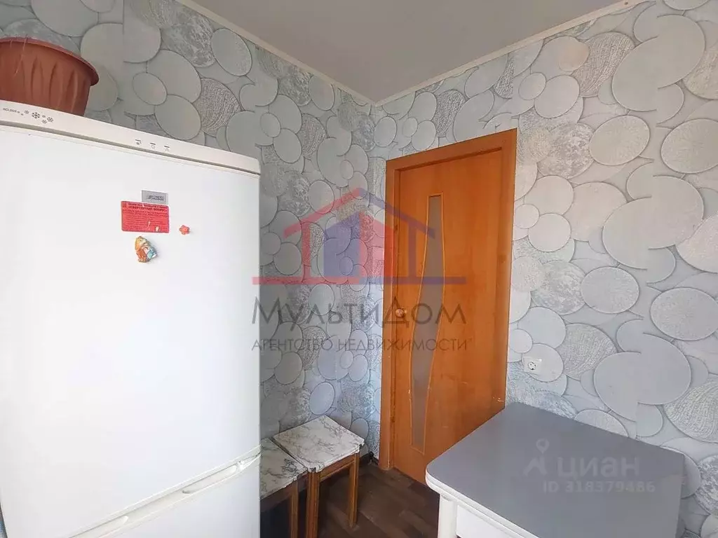 1-к кв. Белгородская область, Губкин Советская ул., 21 (31.0 м) - Фото 1