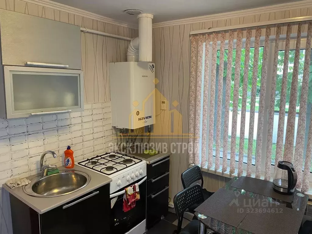 2-к кв. Ставропольский край, Ессентуки ул. Анджиевского, 27 (42.0 м) - Фото 1