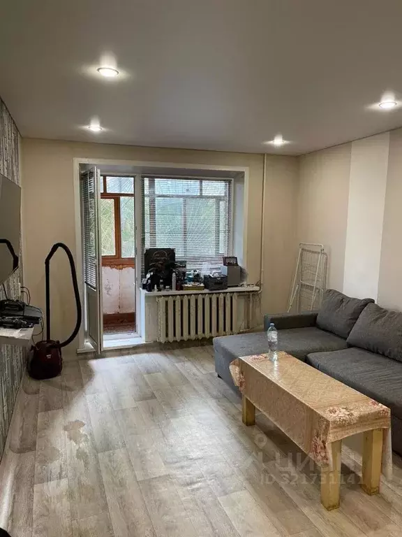 1-к кв. Самарская область, Тольятти 5-й кв-л, бул. Орджоникидзе, 13 ... - Фото 0