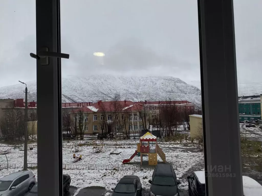 2-к кв. Мурманская область, Кировск ул. Мира, 2 (56.0 м) - Фото 1