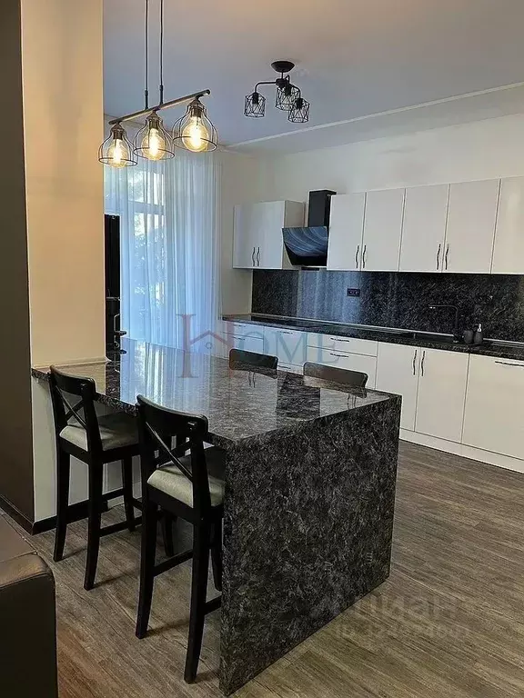 3-к кв. Новосибирская область, Новосибирск Кедровая ул., 47 (130.0 м) - Фото 1