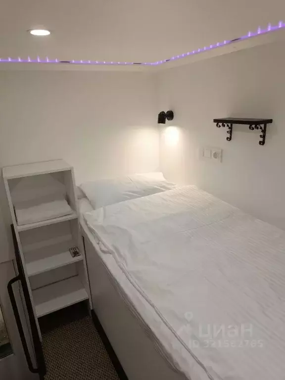 Комната Москва ул. Буженинова, 2 (5.0 м) - Фото 1