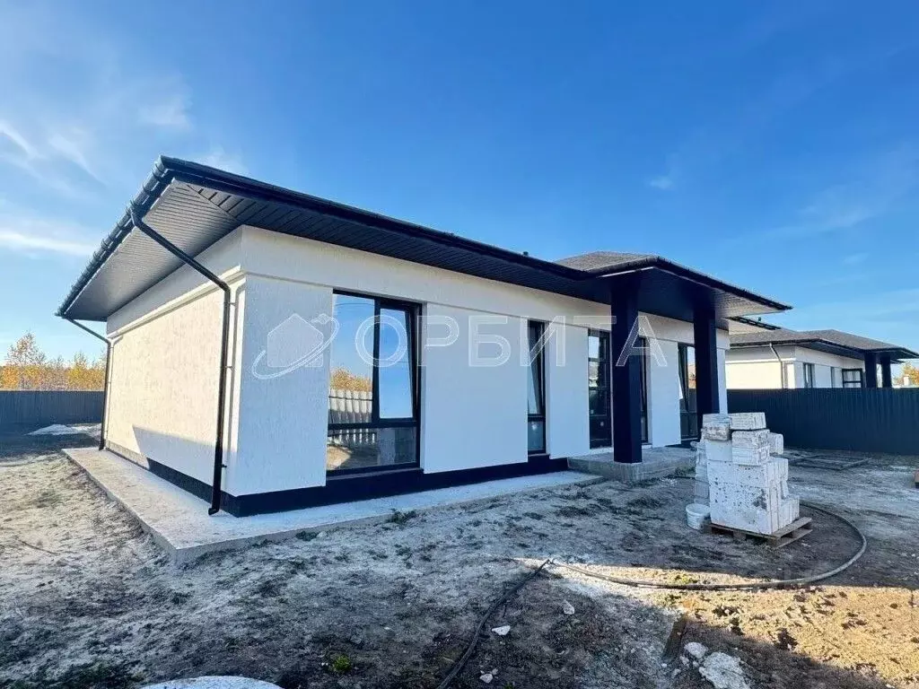 Дом в Тюменская область, Тюменский муниципальный округ, с. Перевалово ... - Фото 1