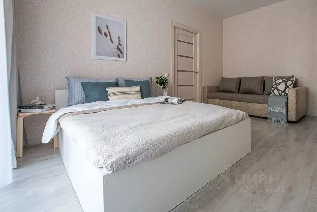 1-к кв. Татарстан, Казань ул. Зур Урам, 1К (43.0 м) - Фото 1