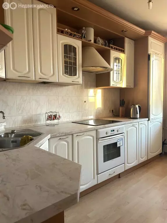 4-комнатная квартира: Екатеринбург, улица Уральских Рабочих, 15 (116 ... - Фото 2