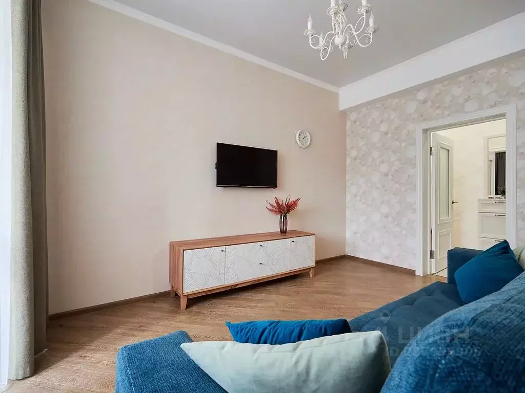 2-к кв. Ставропольский край, Кисловодск ул. Декабристов, 36/2 (65.0 м) - Фото 1
