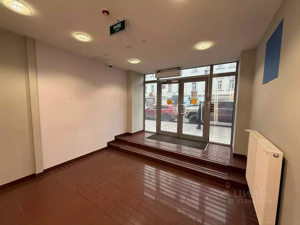 Торговая площадь в Москва Пятницкая ул., 2/38С2 (400 м) - Фото 1