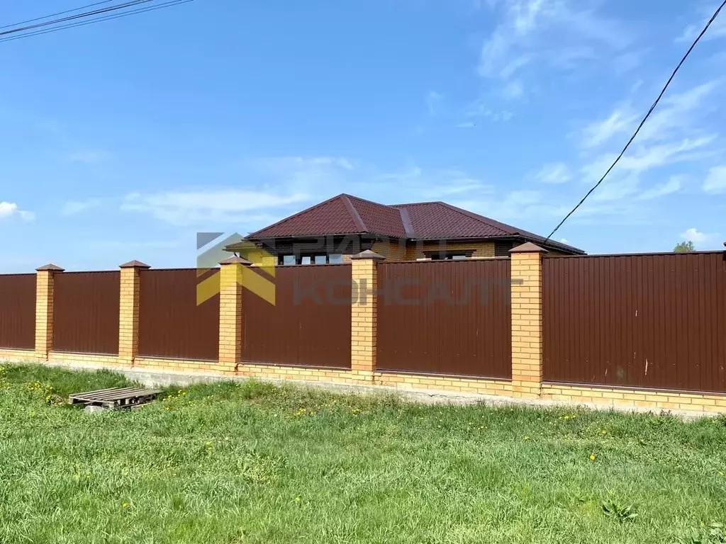 Дом в Омская область, Любинский район, с. Любино-Малороссы Москальская ... - Фото 2