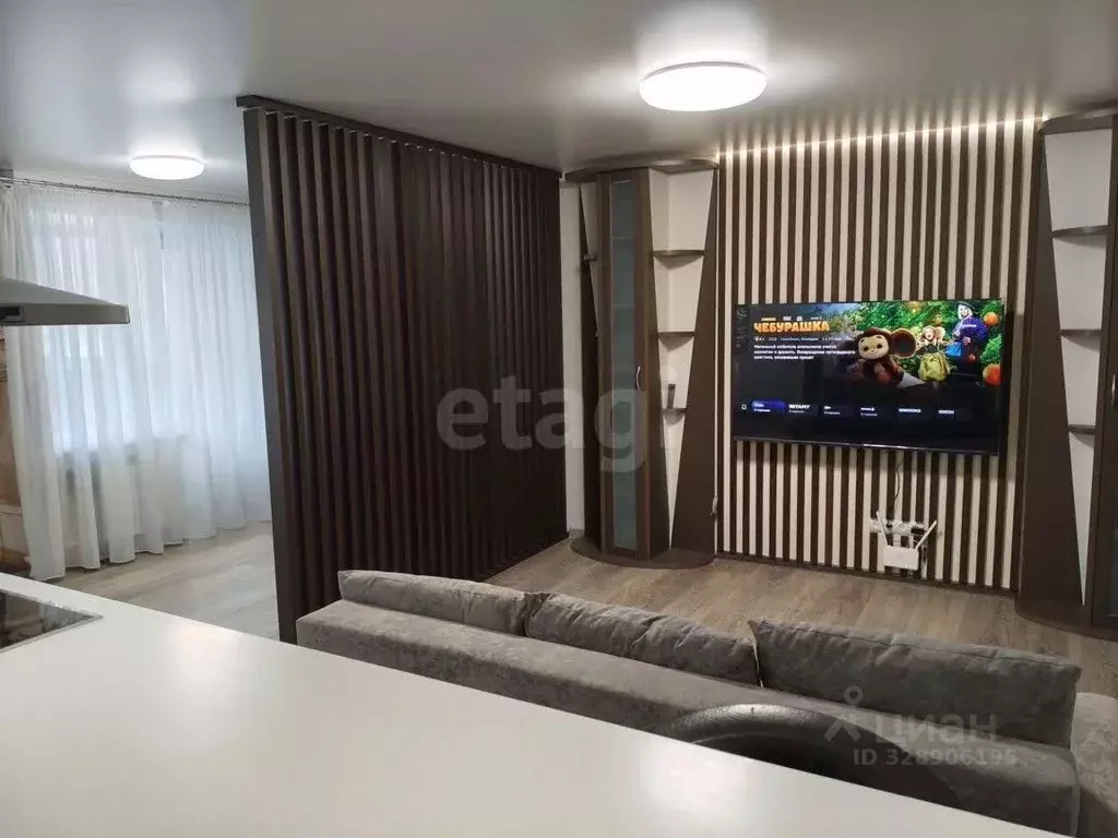 2-к кв. Алтайский край, Барнаул ул. Антона Петрова, 222А (80.0 м) - Фото 1