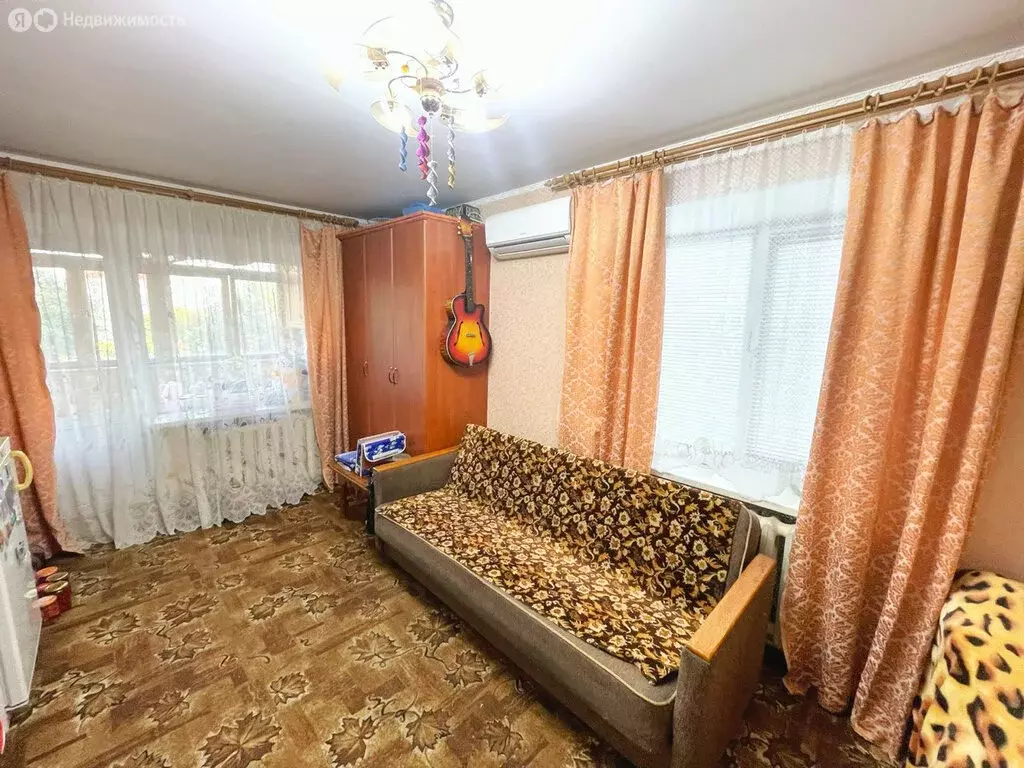 1-комнатная квартира: Оренбург, улица Братьев Башиловых, 13 (30.3 м) - Фото 0