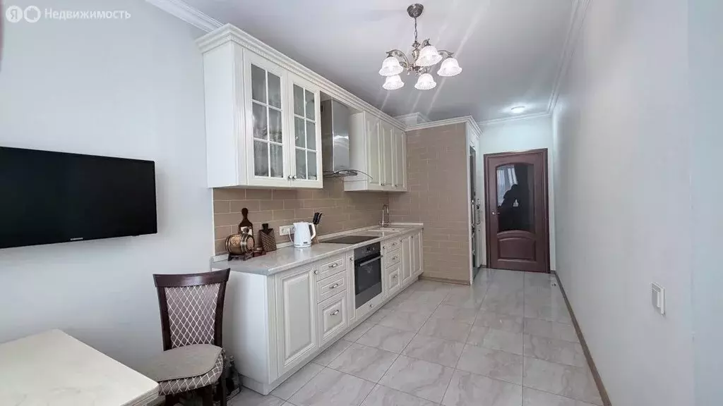 2-комнатная квартира: деревня Пирогово, улица Ильинского, 5 (61 м) - Фото 1