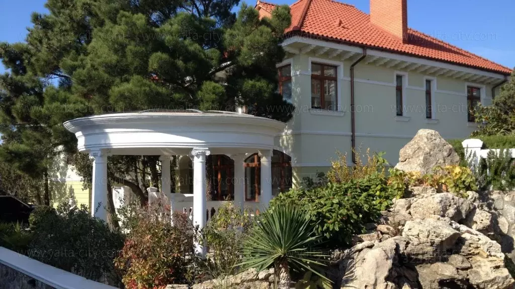 Дом в Крым, Ялта муниципальный округ, Форос пгт  (300 м) - Фото 1