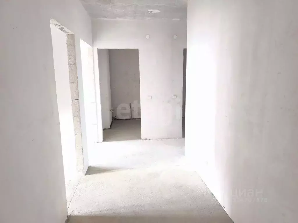 2-к кв. Калининградская область, Калининград проезд Крымский, 2 (61.8 ... - Фото 1