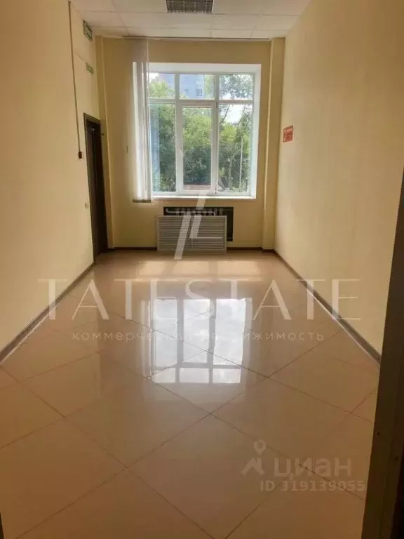 Офис в Татарстан, Казань ул. Космонавтов, 39б (190 м) - Фото 1