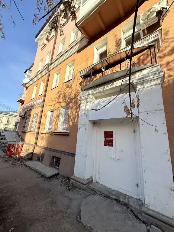 Торговая площадь в Омская область, Омск ул. Гусарова, 28 (85 м) - Фото 1