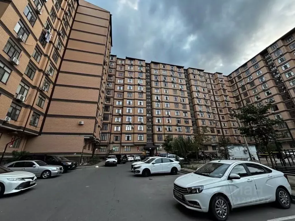 2-к кв. Дагестан, Махачкала ул. Абубакарова, 112 (65.0 м) - Фото 0