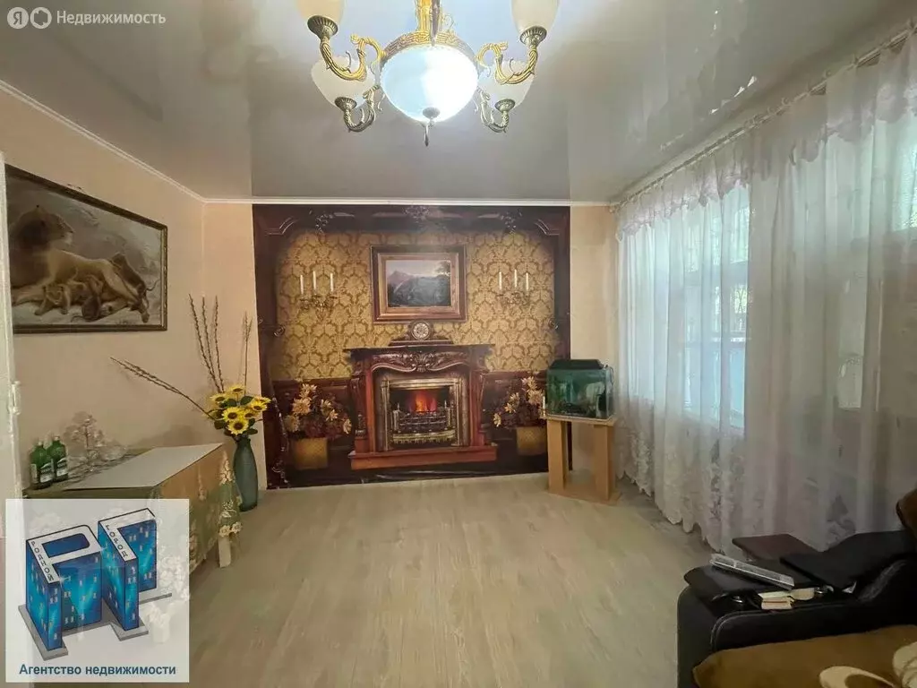 3-комнатная квартира: Волжский, 1-й квартал, улица имени Аркадия ... - Фото 1