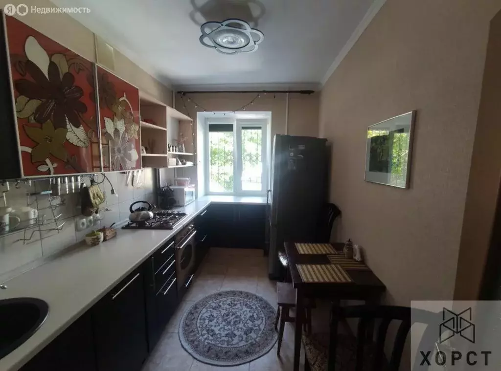 2-комнатная квартира: Ставрополь, улица Розы Люксембург, 65А (55 м) - Фото 0