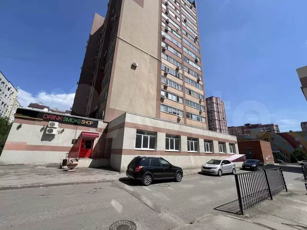Торговая площадь, 70.6 м напротив трк Космопорта - Фото 0
