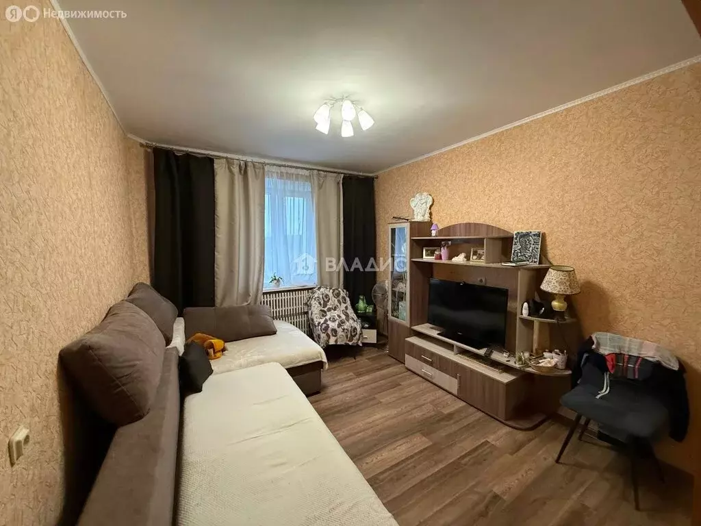 3-комнатная квартира: Белгородская область, Шебекинский муниципальный ... - Фото 1