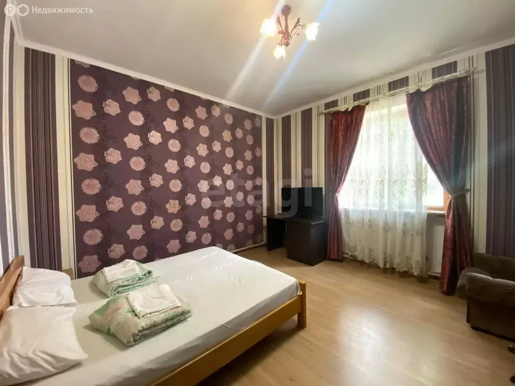 3-комнатная квартира: Пятигорск, улица Крайнего, 20А (148 м) - Фото 2