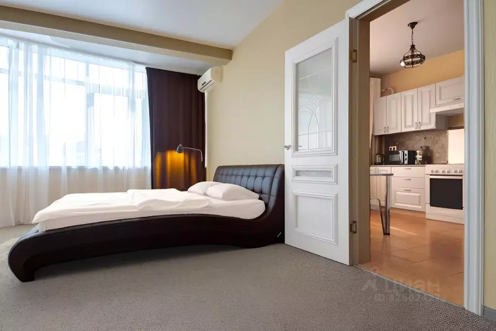 2-к кв. Краснодарский край, Новороссийск ул. Карла Маркса, 17 (85.0 м) - Фото 1