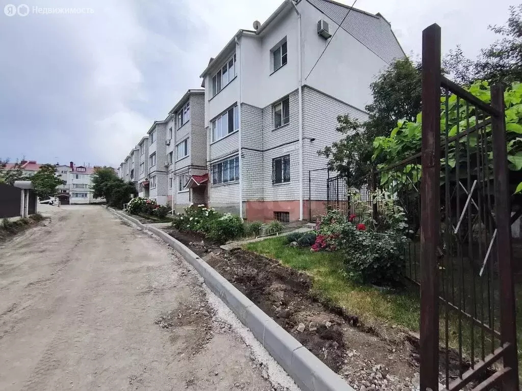 1-комнатная квартира: Саратов, улица имени Н.В. Исаева, 4 (36 м) - Фото 0