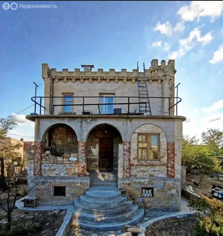 Дом в Республика Крым, Евпатория (240 м) - Фото 1