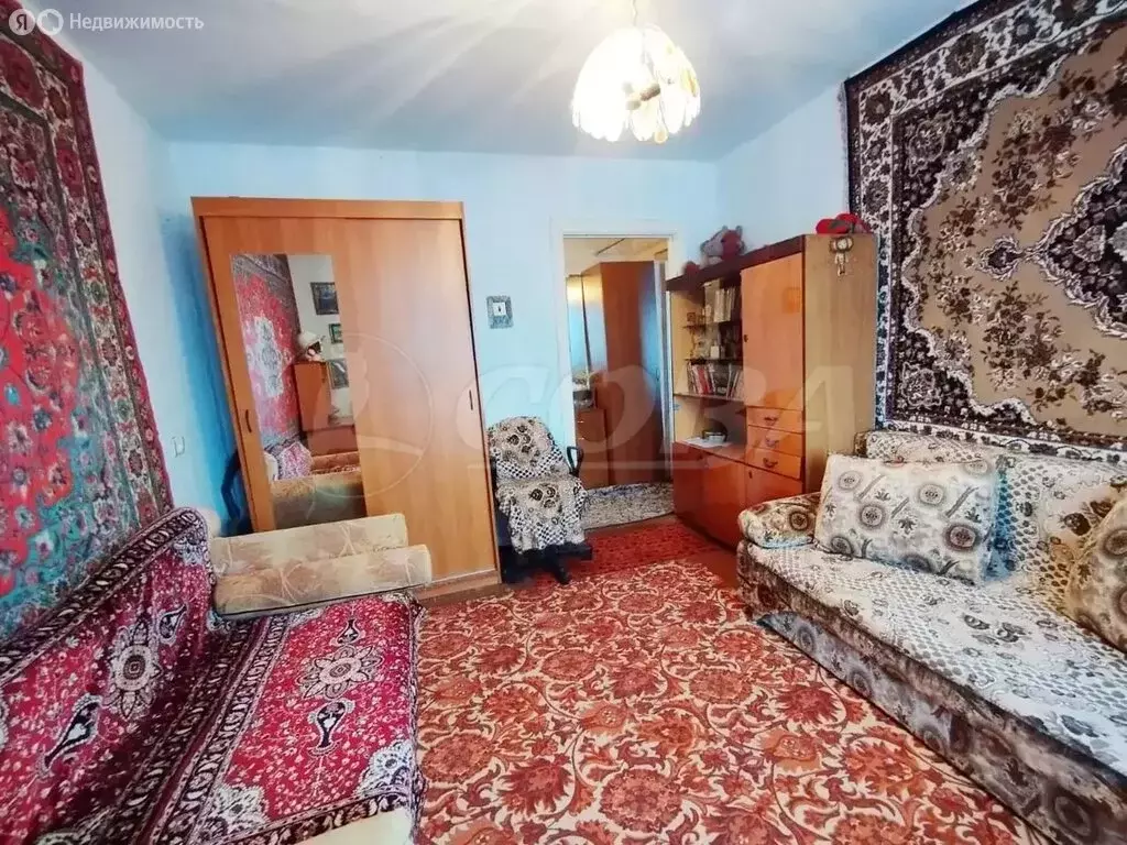 2-комнатная квартира: Туринск, улица Чкалова, 60 (48 м) - Фото 0