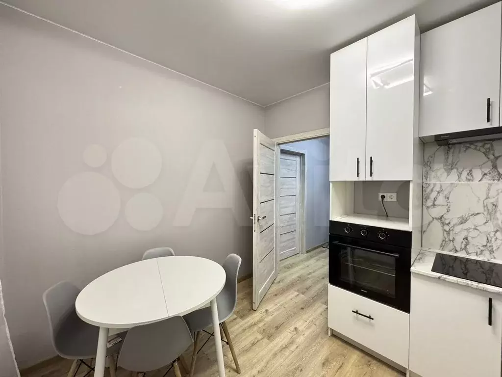 1-к. квартира, 40 м, 2/7 эт. - Фото 1