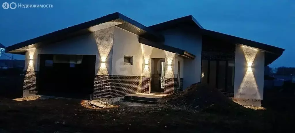 Дом в село Новое Барятино, Виноградная улица (174.9 м) - Фото 2