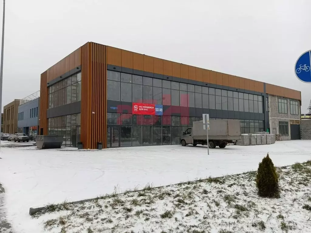 Помещение свободного назначения в Тюменская область, Тюмень ул. ... - Фото 1