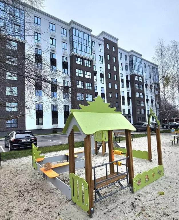 3-к кв. Воронежская область, с. Новая Усмань ул. Ленина, 312А (65.7 м) - Фото 1