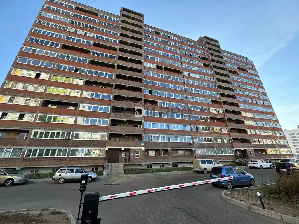 2-к кв. Кировская область, Киров ул. Анжелия Михеева, 18А (55.5 м) - Фото 1