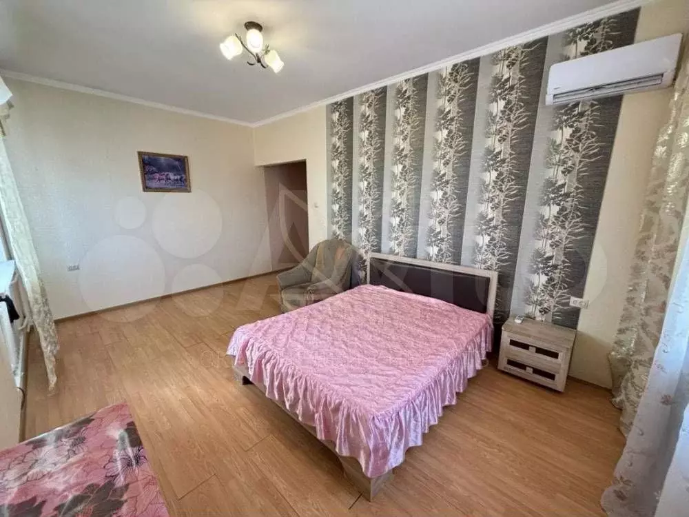 2-к. квартира, 55 м, 4/4 эт. - Фото 0