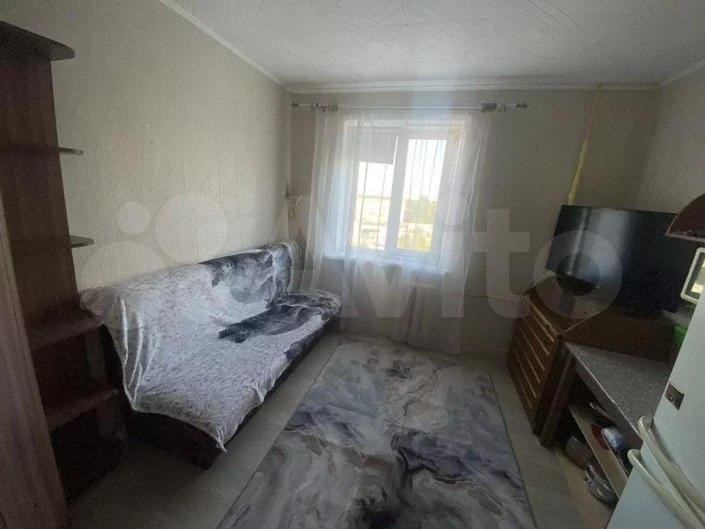 Комната 13 м в 4-к., 7/9 эт. - Фото 0