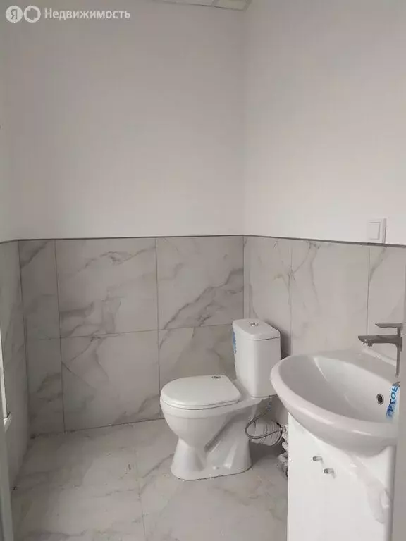 Торговая площадь (434.5 м) - Фото 2