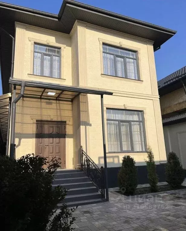 Дом в Краснодарский край, Краснодар Плодородный-2 мкр, ул. ... - Фото 0