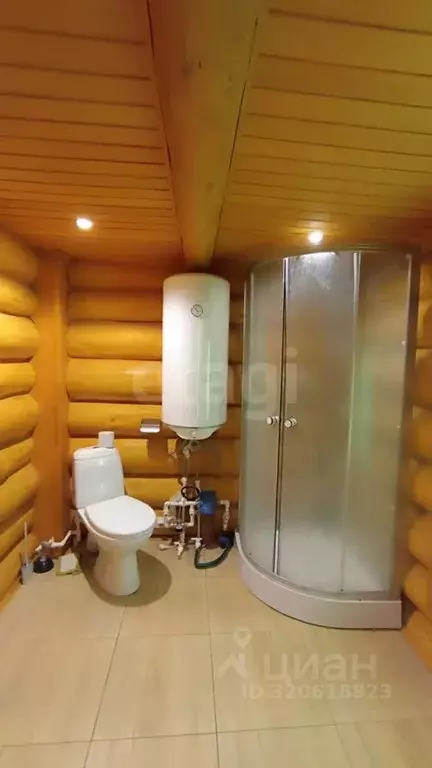 Дом в Башкортостан, Иглинский сельсовет, с. Иглино ул. Демская (130 м) - Фото 1