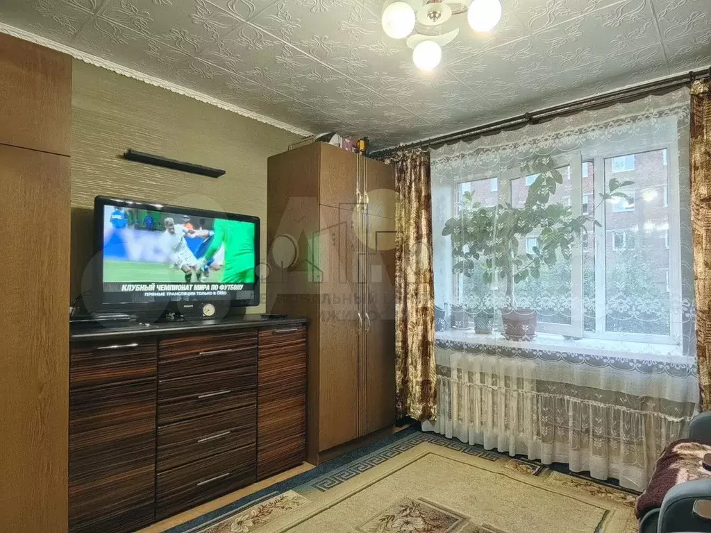 Комната 19,3 м в 5-к., 2/5 эт. - Фото 1