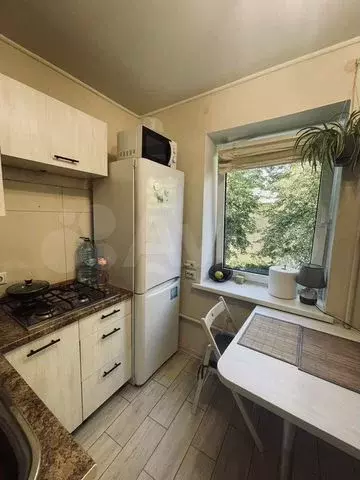 3-к. квартира, 64 м, 2/2 эт. - Фото 0