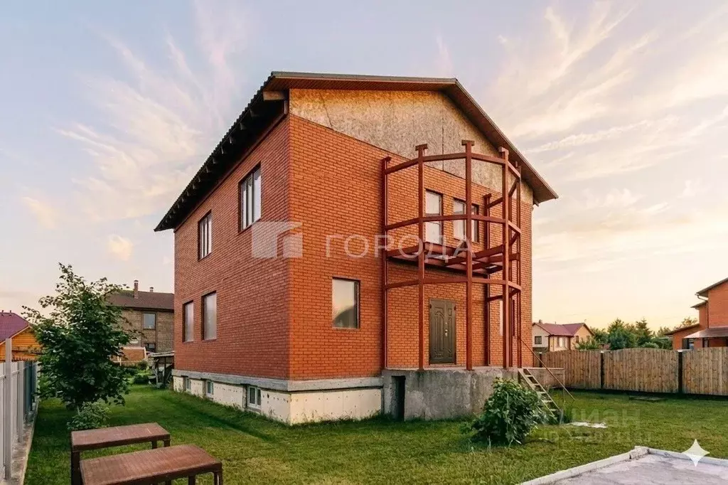 Дом в Новосибирская область, Новосибирский район, Кудряшовский ... - Фото 1