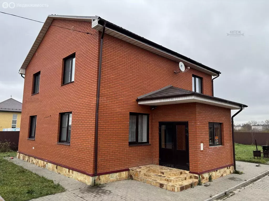 Дом в Калужская область, Малоярославецкий муниципальный округ, ... - Фото 1