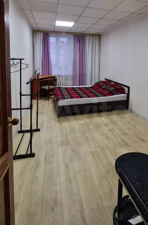 1-к. квартира, 60 м, 4/5 эт. - Фото 0