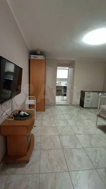 Комната 18 м в 3-к., 1/3 эт. - Фото 1