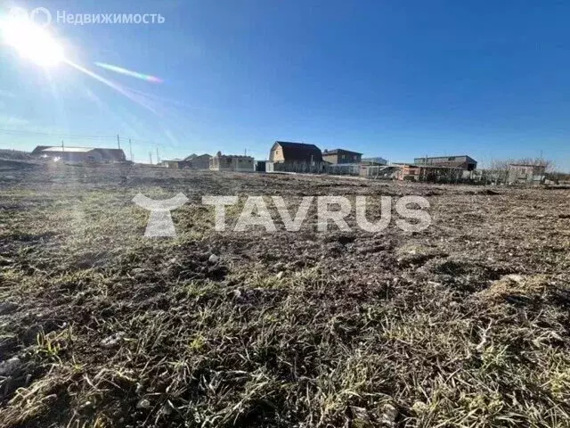 Участок в Симферопольский район, село Трудовое (8 м) - Фото 1