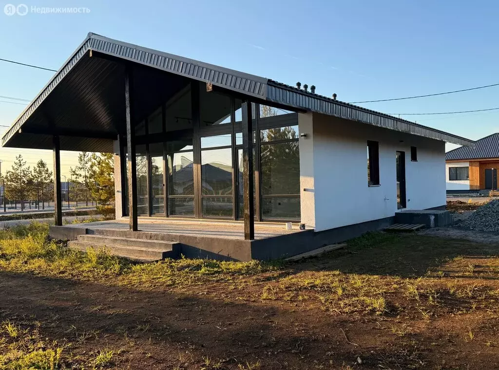 Дом в Свердловская область, Белоярский муниципальный округ, посёлок ... - Фото 1